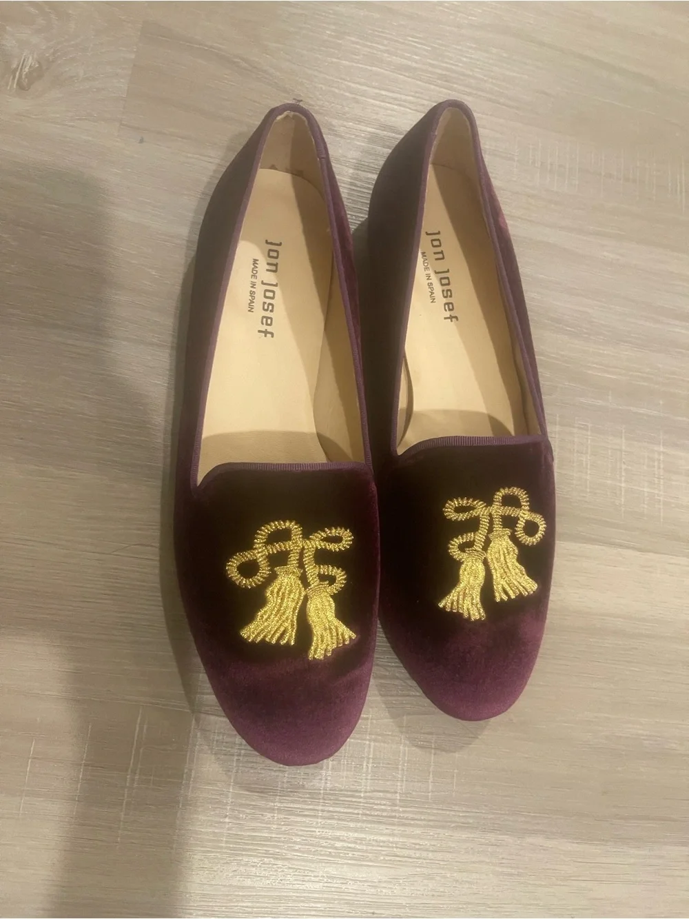 Jon Josef Women’s Velvet Tassel Loafers in Deep Plum size 10